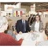 Incontro Al-lumando, quanto l'artista incontra il materiale di risulta_L'Artista Silvia Capiluppi con Michele Montagna Presidente Alluflon